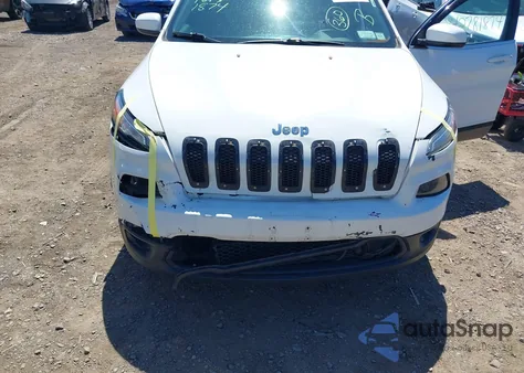 2016 Jeep Cherokee Latitude z USA, uszkodzony, nr VIN 1C4PJMCBXGW221323